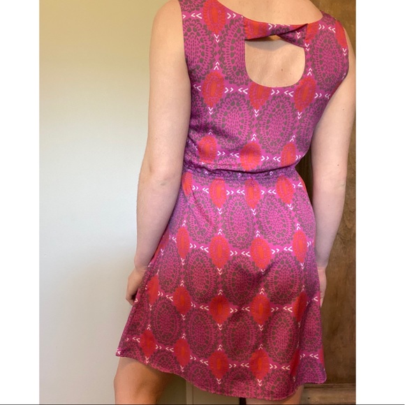 GAP Pink Summer Sleeveless Dress - Picture 2 of 5